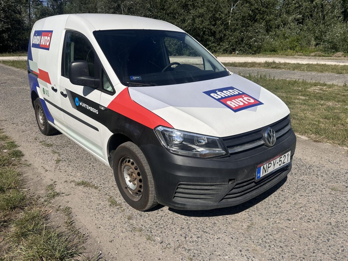 2016 Volkswagen Caddy használt autó – Car-Garage Kft. Ráckeve – 4. fotó