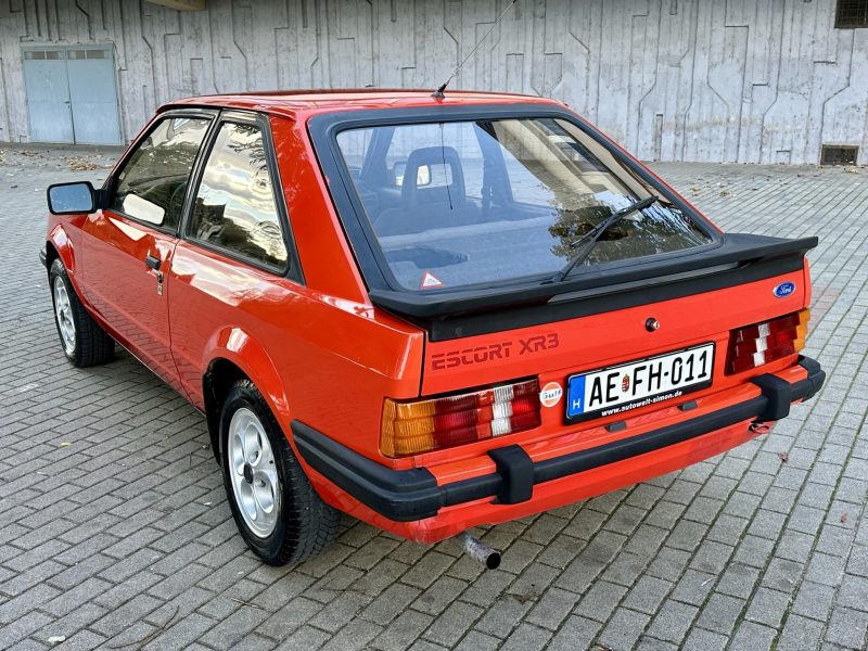 1980 Ford Escort oldtimer autó – Car-Garage Kft. Ráckeve – 3. fotó