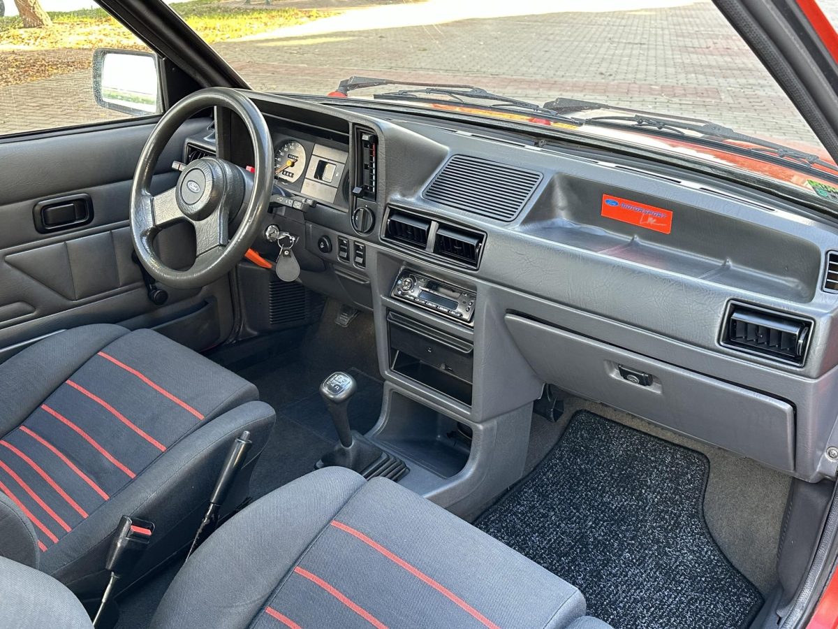 1980 Ford Escort oldtimer autó – Car-Garage Kft. Ráckeve – 9. fotó