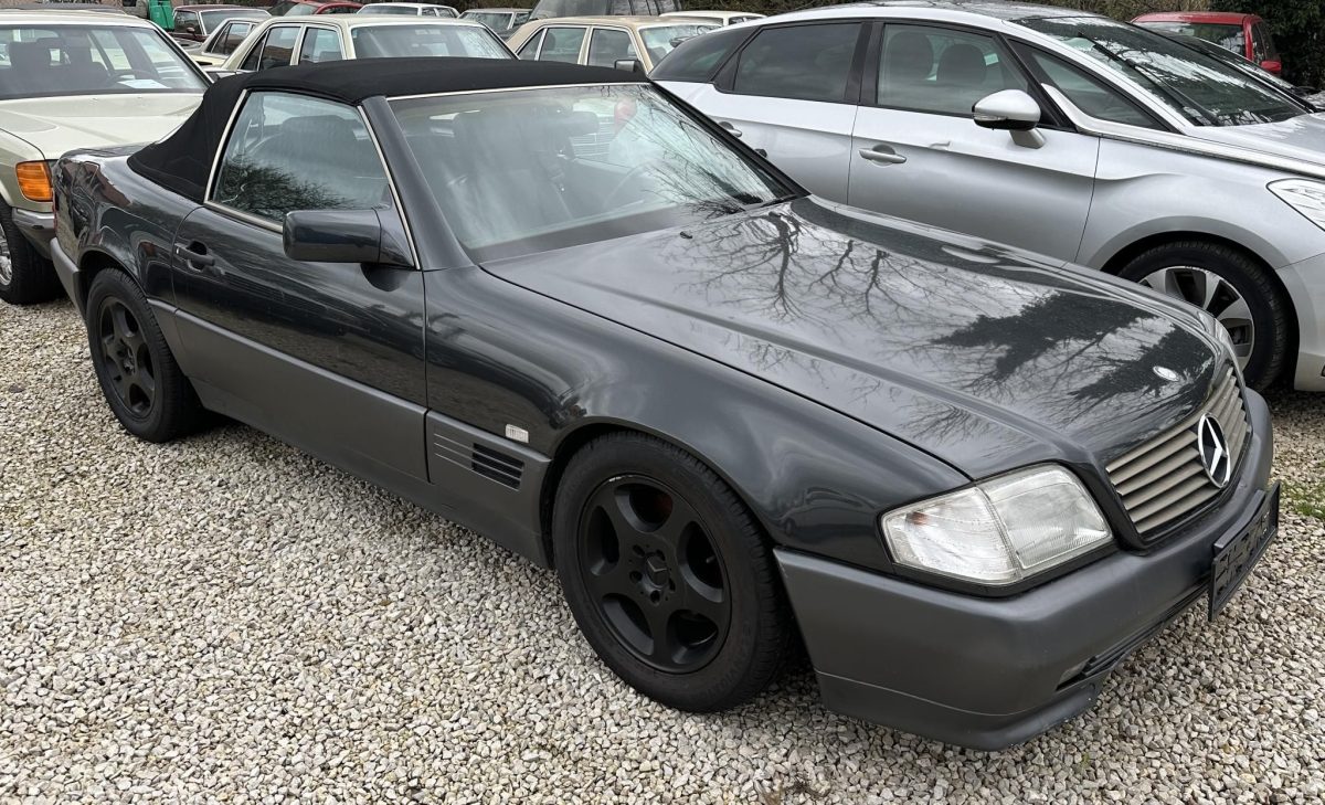 1989 Mercedes-Benz SL 500 oldtimer autó – Car-Garage Kft. Ráckeve – 2. fotó