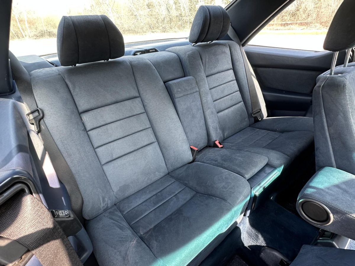 1986 Mercedes-Benz 500 oldtimer autó – Car-Garage Kft. Ráckeve – 6. fotó