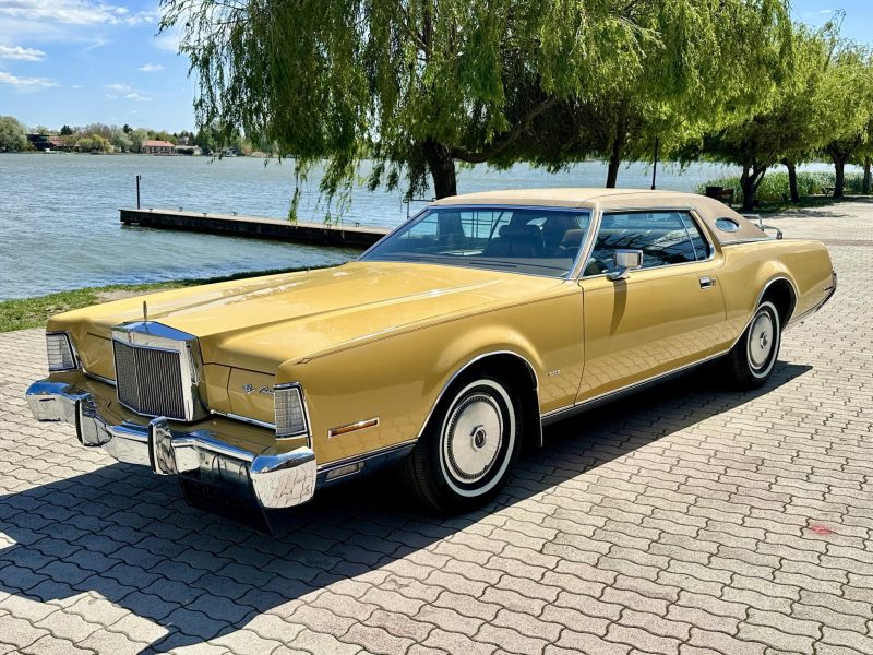 1972 Lincoln Continental oldtimer autó – Car-Garage Kft. Ráckeve
