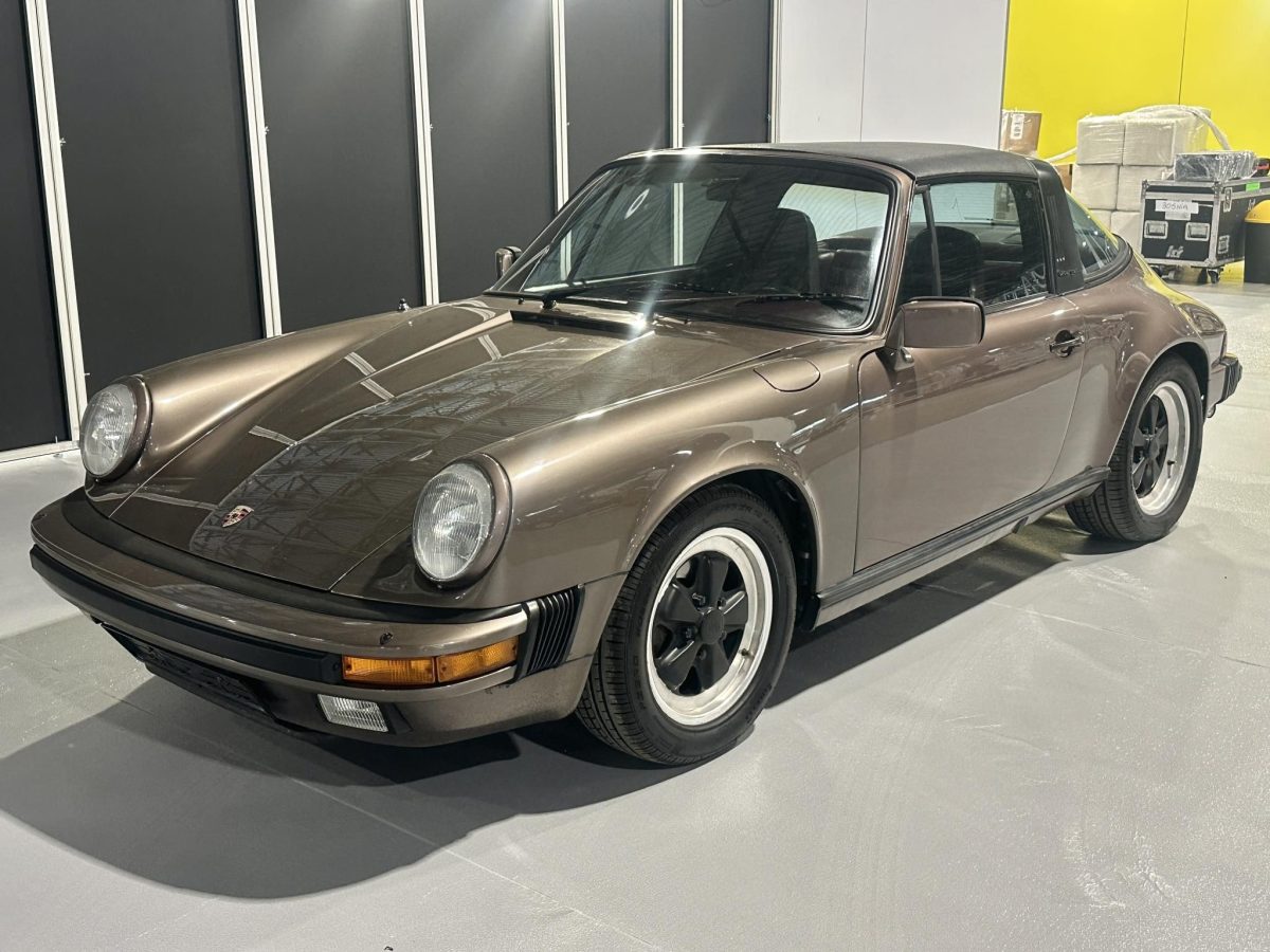1984 Porsche 911 oldtimer autó – Car-Garage Kft. Ráckeve