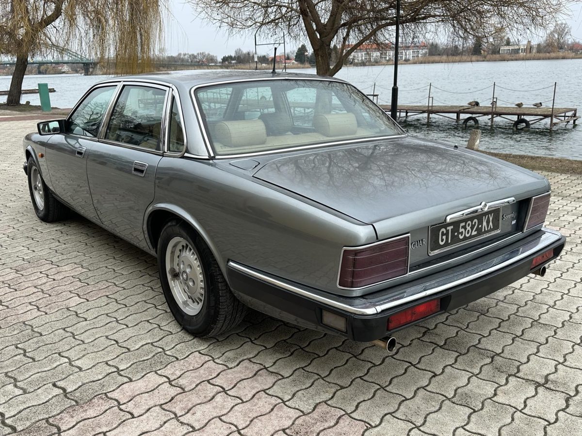 1991 Jaguar XJ oldtimer autó – Car-Garage Kft. Ráckeve – 2. fotó