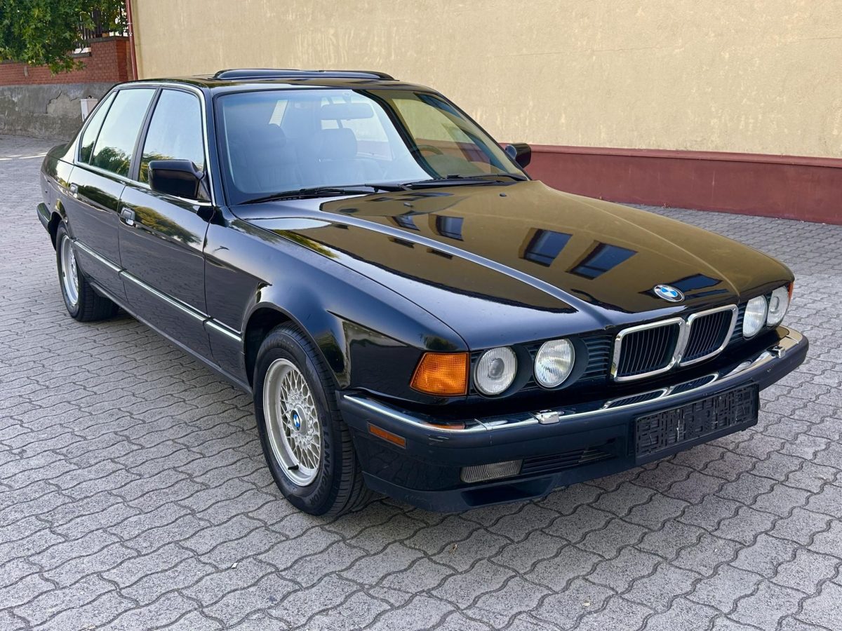 1990 BMW 750 oldtimer autó – Car-Garage Kft. Ráckeve – 4. fotó