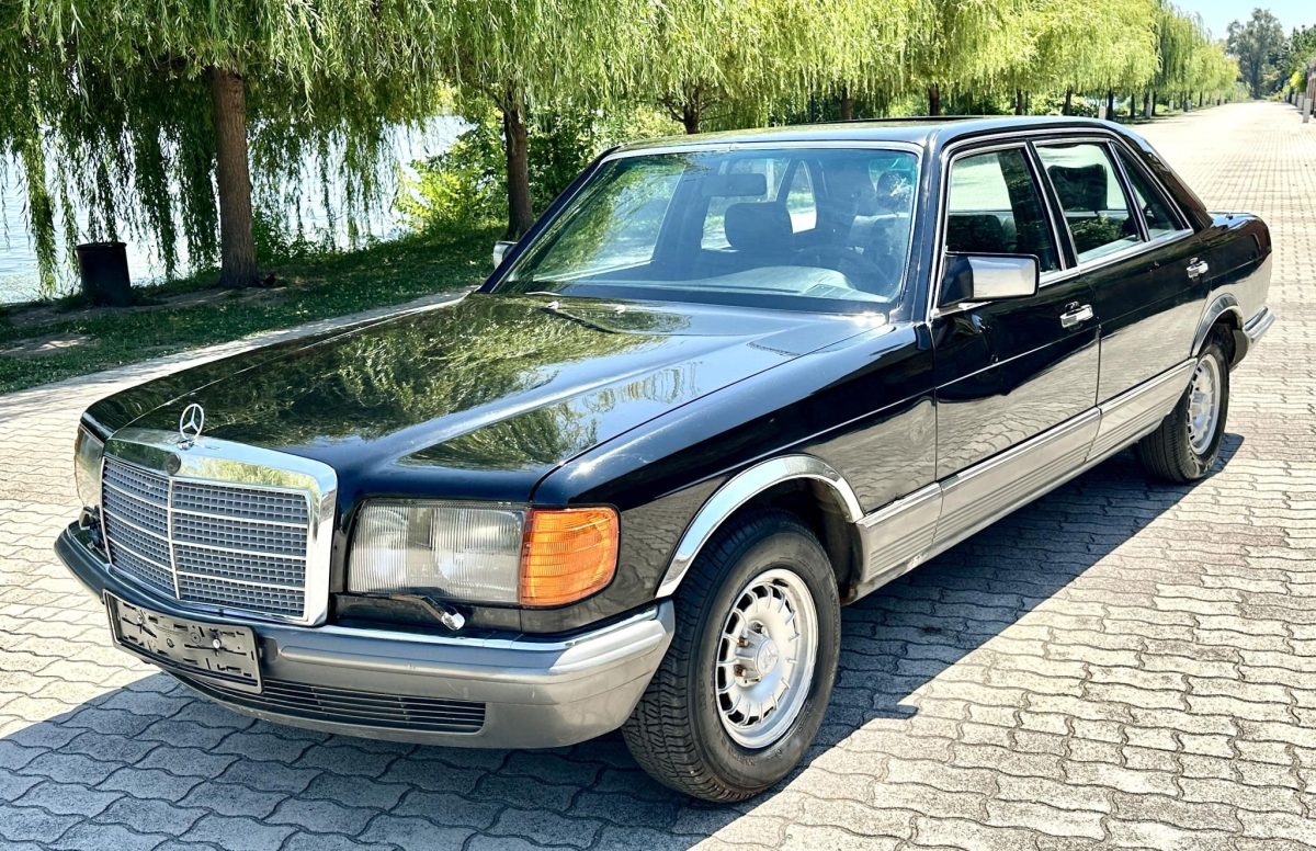 1983 Mercedes-Benz 500 oldtimer autó – Car-Garage Kft. Ráckeve