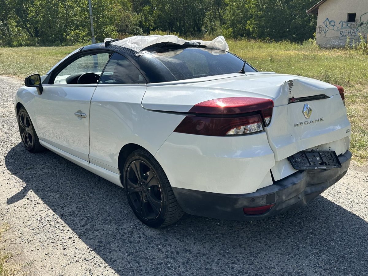 2010 Renault Megane használt autó – Car-Garage Kft. Ráckeve – 3. fotó
