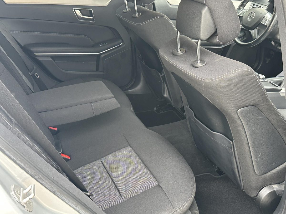 2013 Mercedes-Benz E 200 használt autó – Car-Garage Kft. Ráckeve – 6. fotó