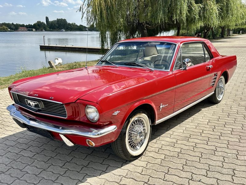 1966 Ford Mustang oldtimer autó – Car-Garage Kft. Ráckeve