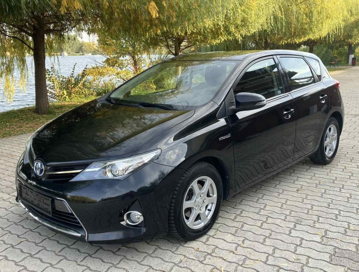 2013 Toyota Auris használt autó – Car-Garage Kft. Ráckeve